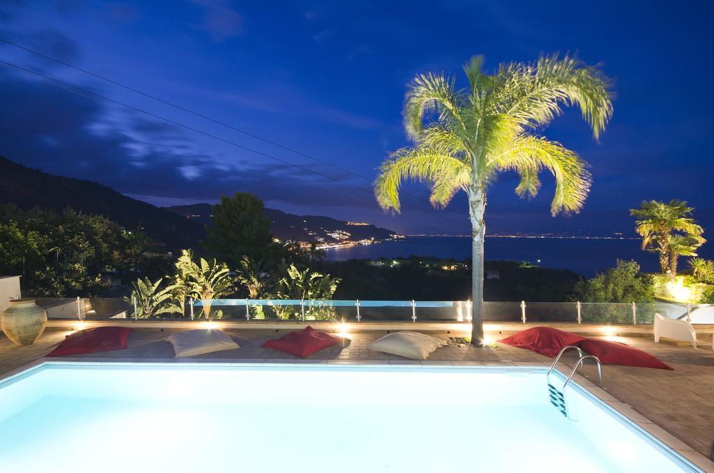Luxury Taorum With Spectacular Sea Views In Taormina