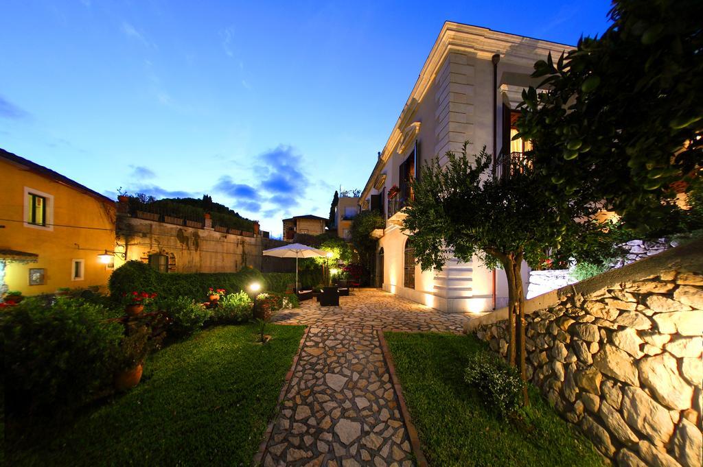 Villa Siciliana *