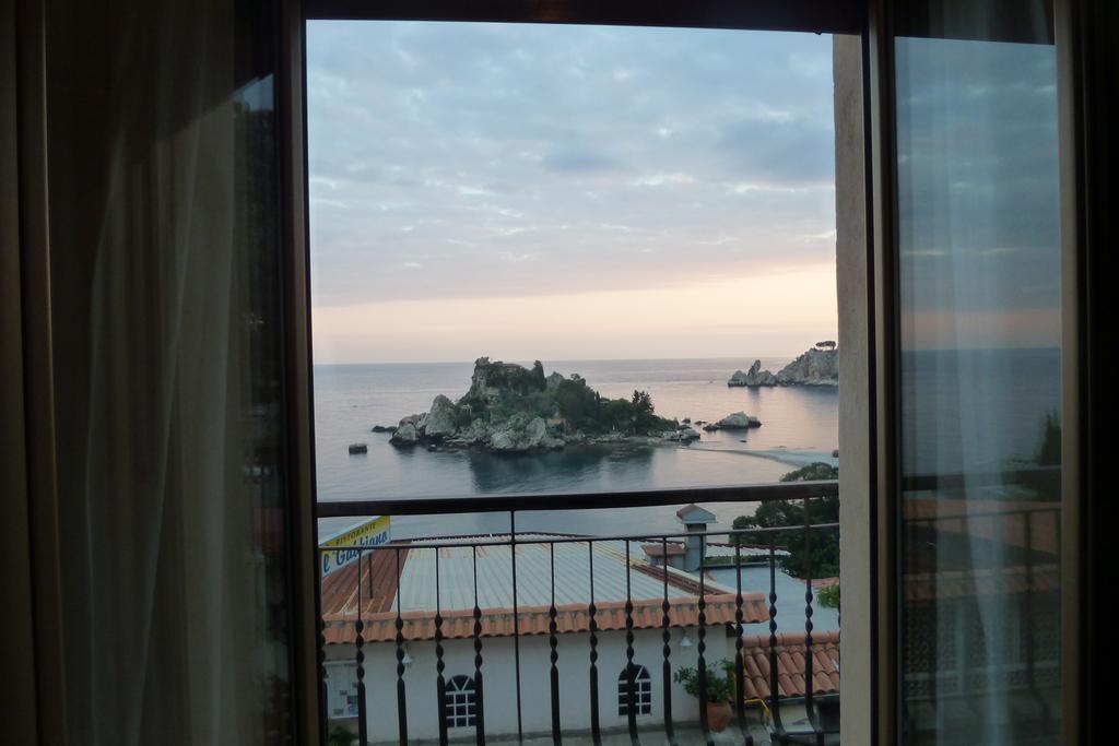 Mazzaro Isola Bella Taormina
