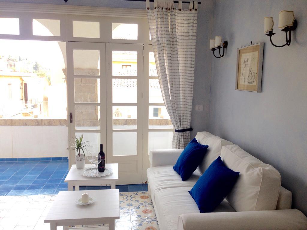 L'atelier Del Pittore * Taormina