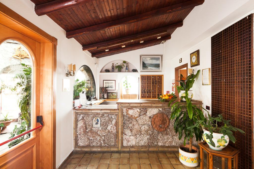 Andromaco Palace Hotel