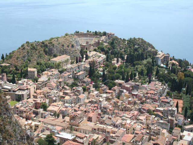 Alessia N 3 ,centro Storico Di * Taormina
