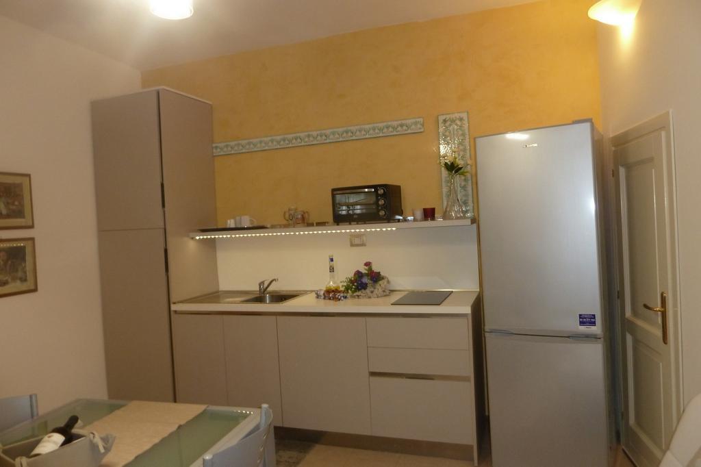 Casa Vico Romano 2 Apartment