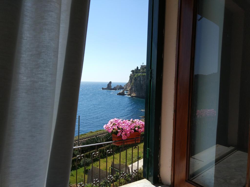 Isola Bella - Il Pescatore Guest house