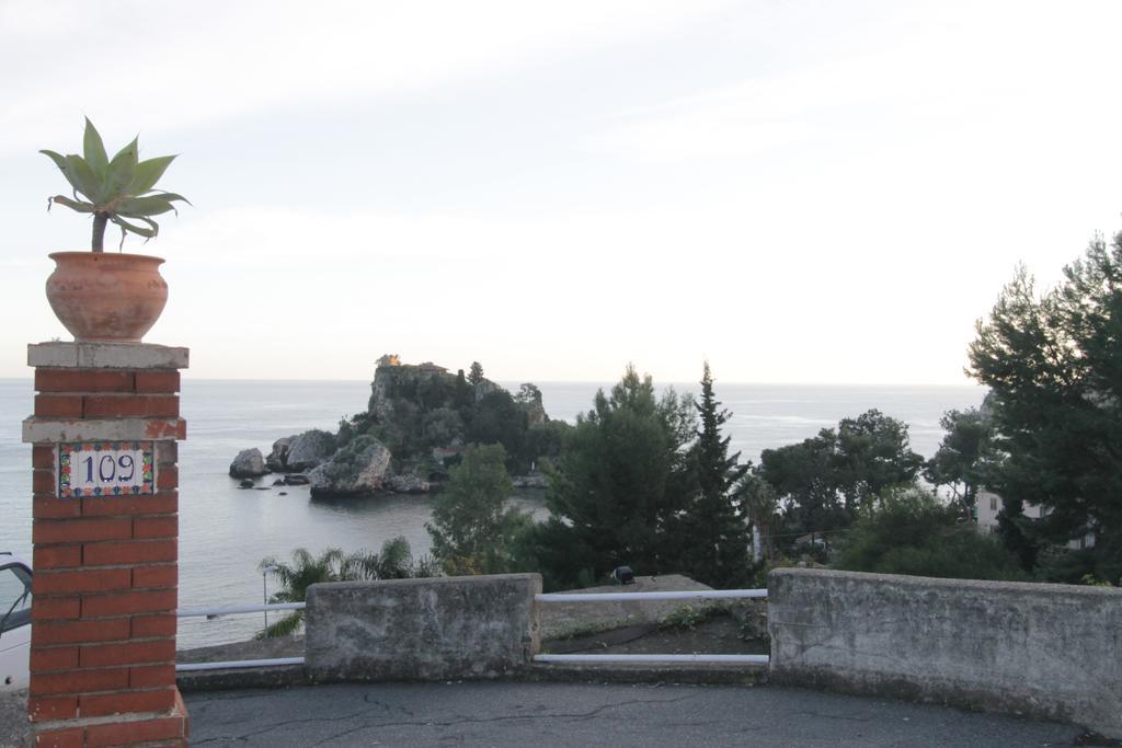 Isola Bella - Holidays Apartment *