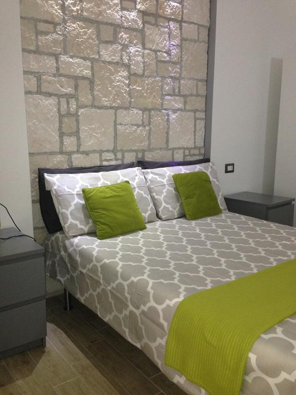 Donsanto Apartment *