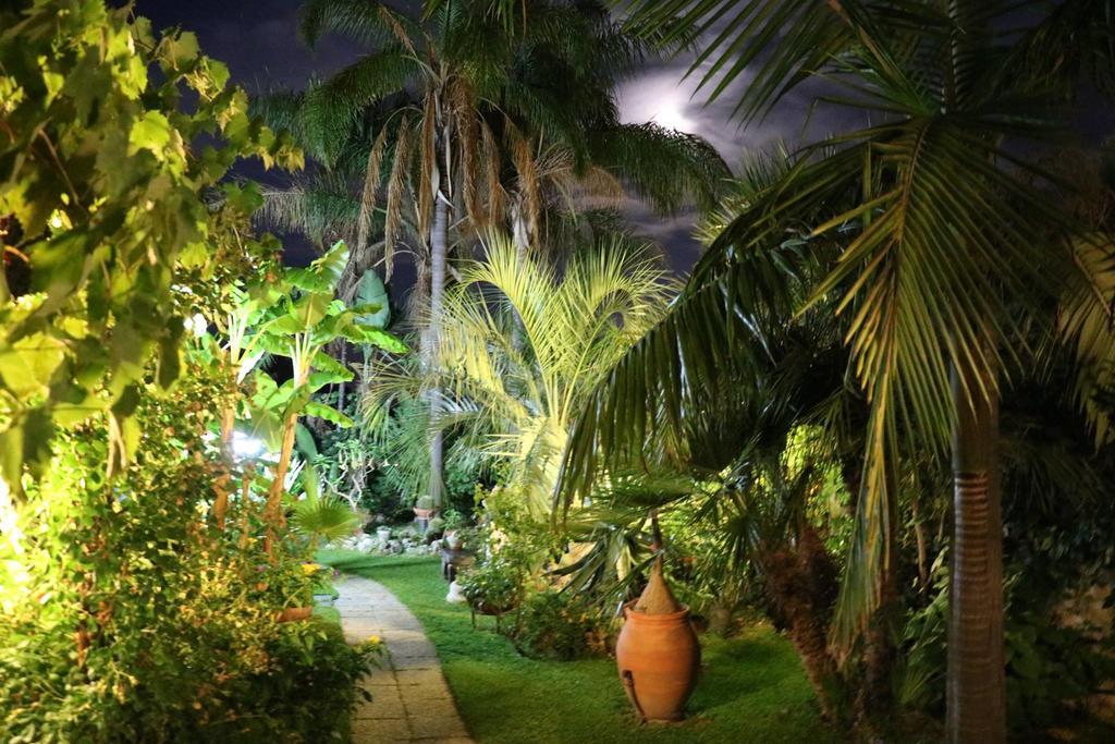 Apartment Holidaysora Taormina - Il Giardino Di Graziella *
