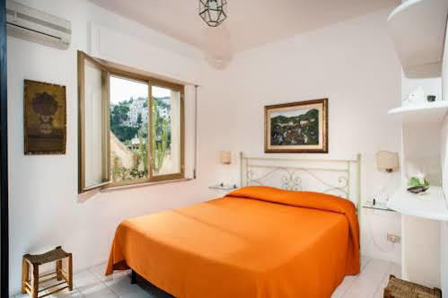Degli Agrumi Mare Taormina