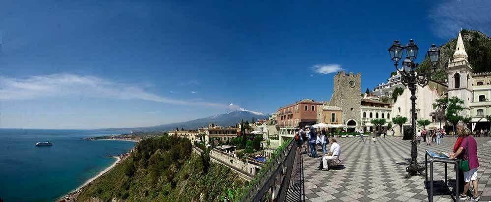 Alessia N 3 ,centro Storico Di Taormina