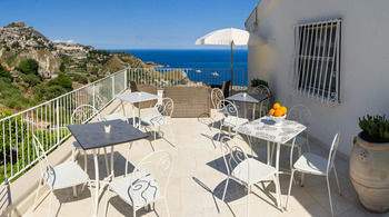 Sciccosa Bed & Breakfast 2*