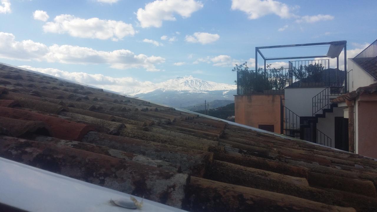 Gioli' * Taormina