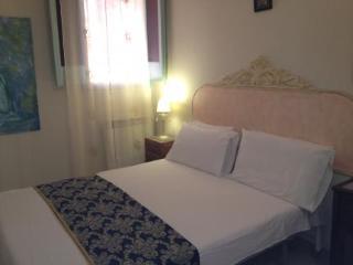 Apartment Center