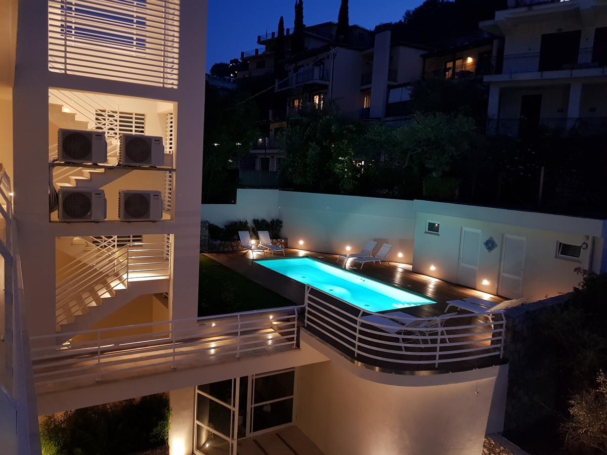 Aparthotel Iancu Charme