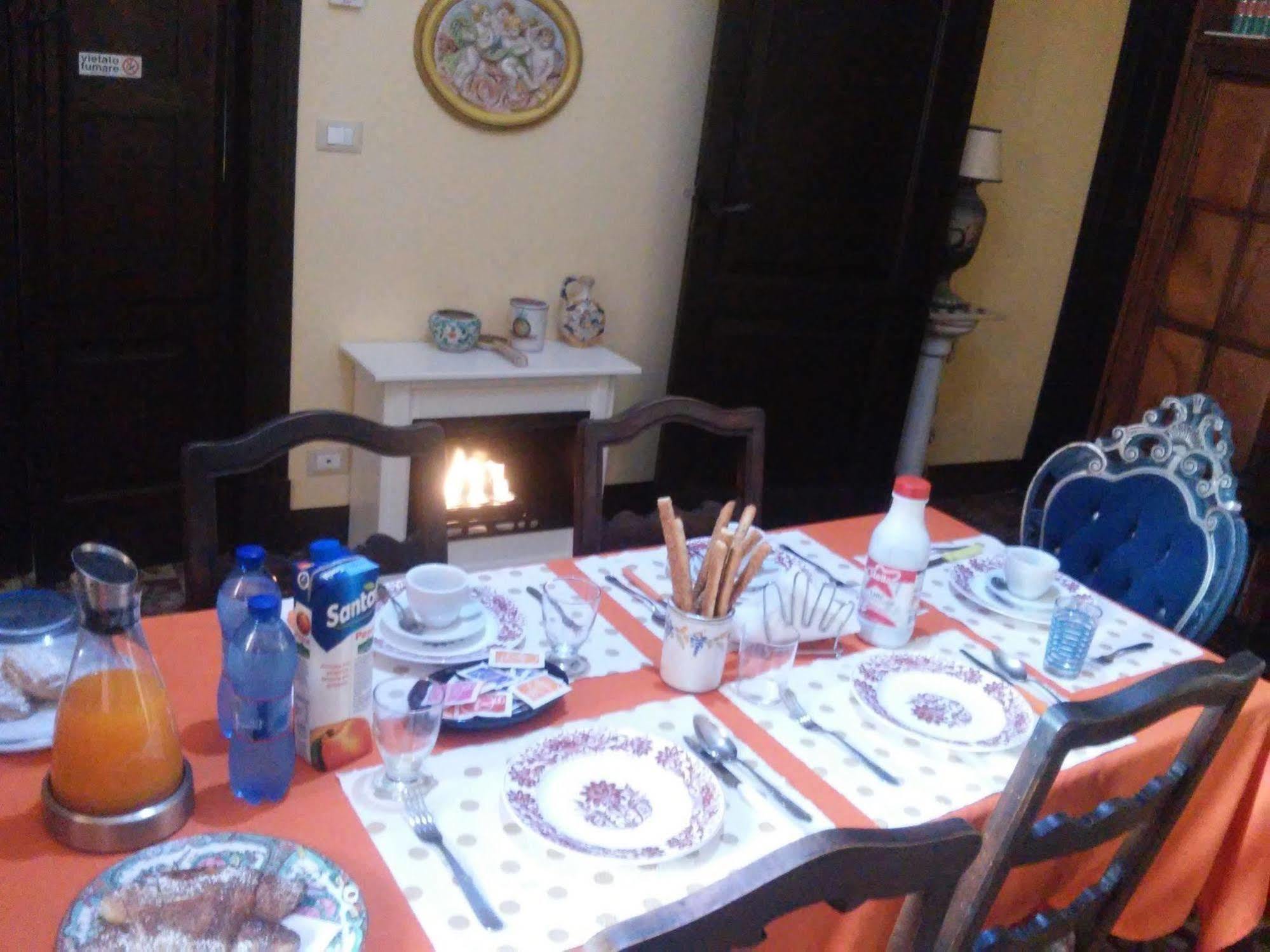 Acomodação com café da manhã  Casa Lanfranchi Taormina