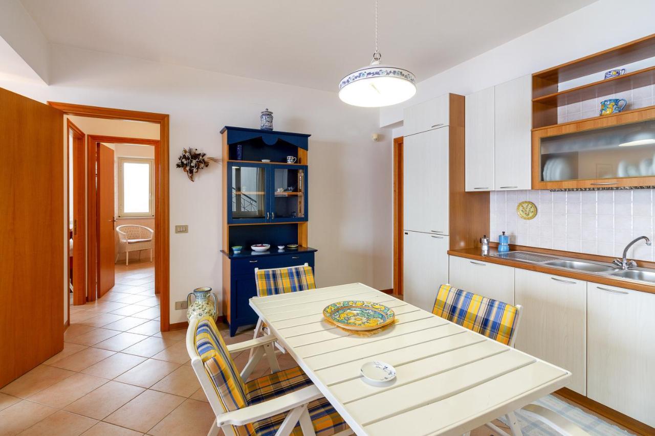 Fontana Vecchia Seaview Apartment *