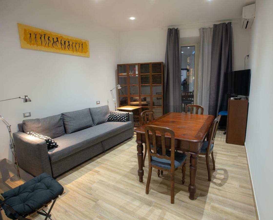 Taomau - Duomo Square Apartment *