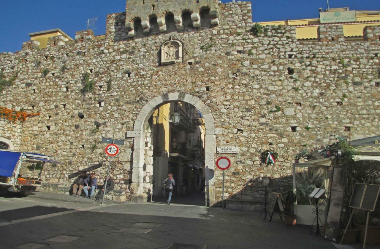 La Rocca Acomodação com café da manhã  Taormina