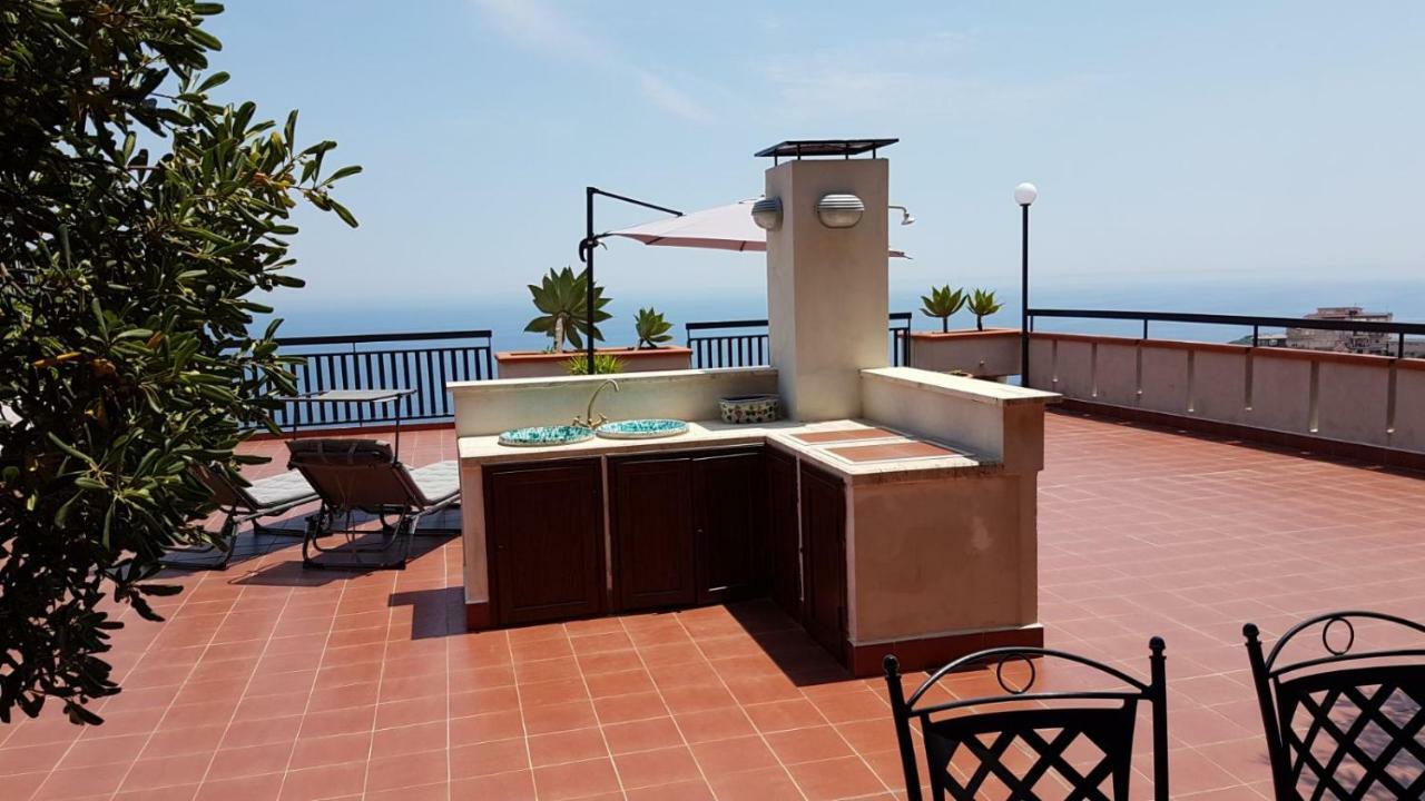 Elisa's House Taormina