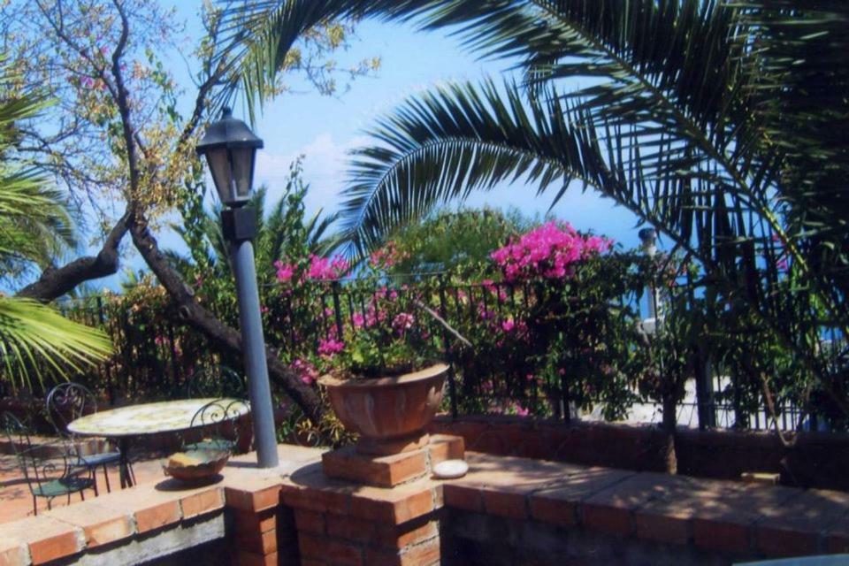 Branco Villa Taormina