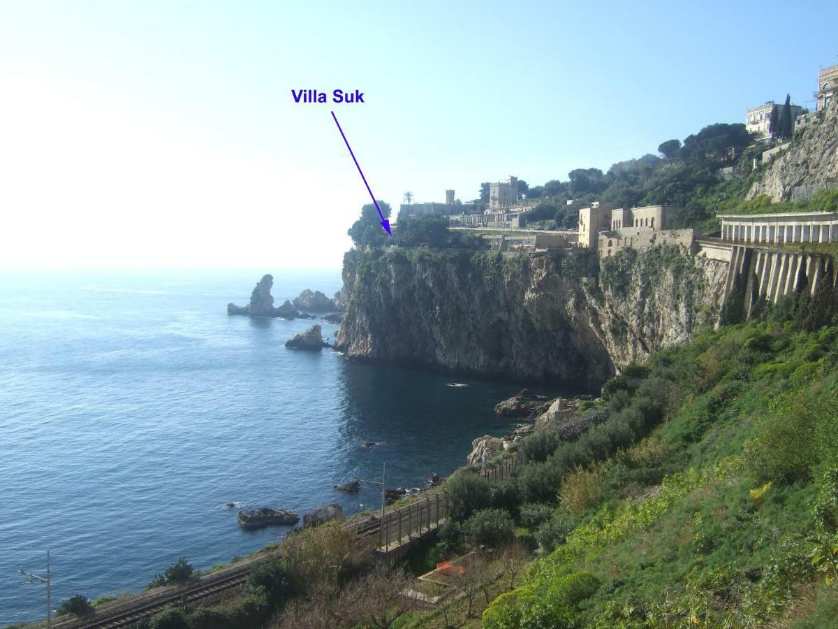 Suk * Taormina
