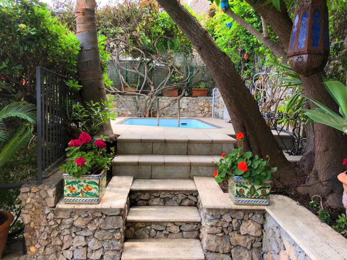 Eleonora Isola Bella Sea View Small Pool + Jacuzzi Villa Taormina