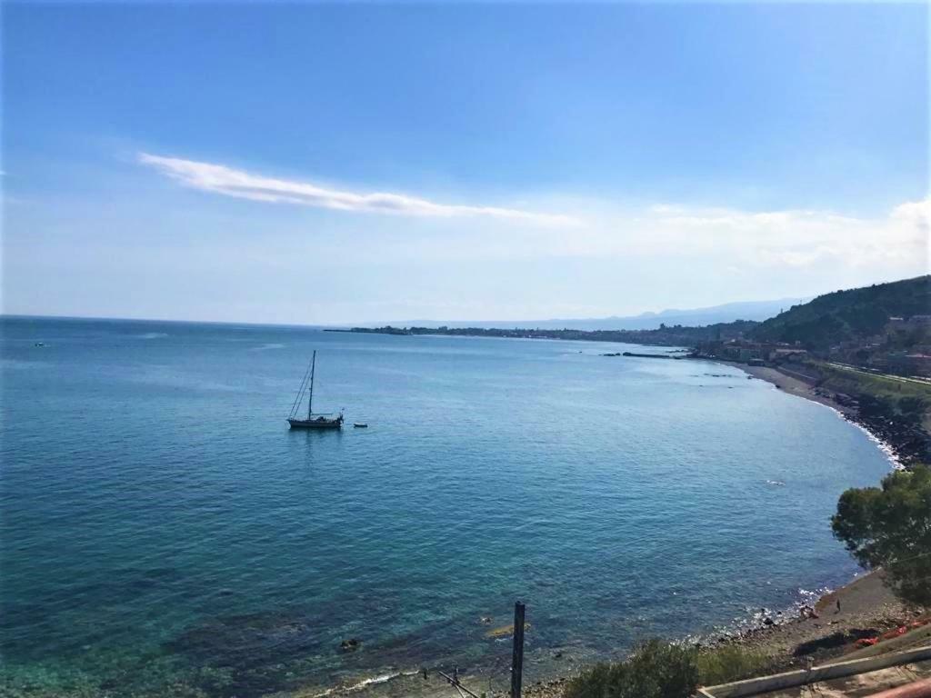 Baia Di Atlantide Apartment *