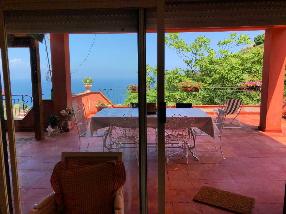 Le Petit Paradis