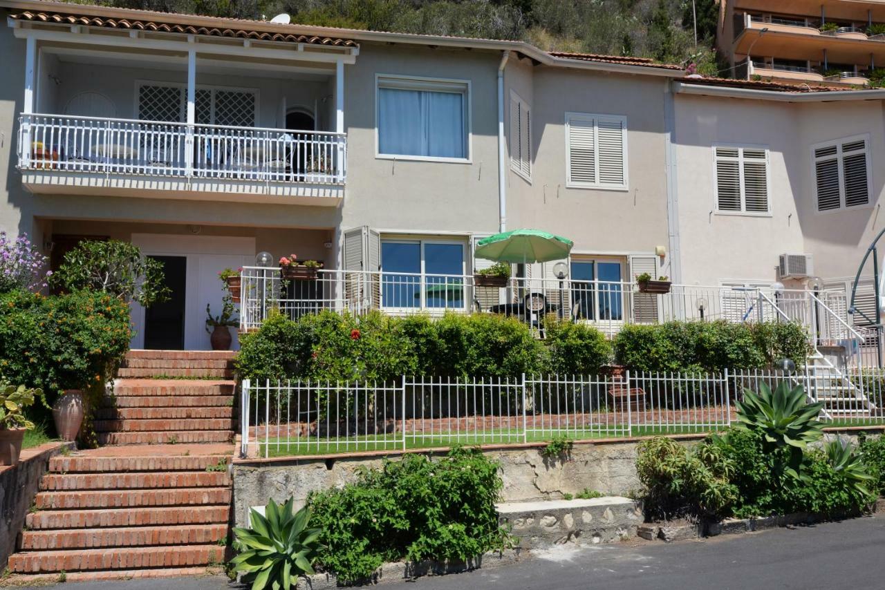 Isola Bella - Holidays Apartment Taormina