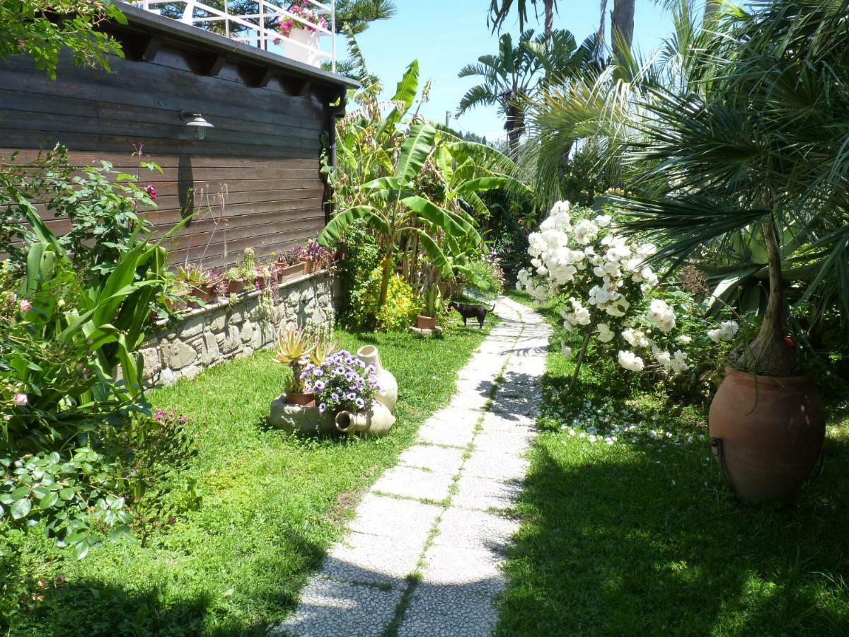 Apartment Holidaysora Taormina - Il Giardino Di Graziella