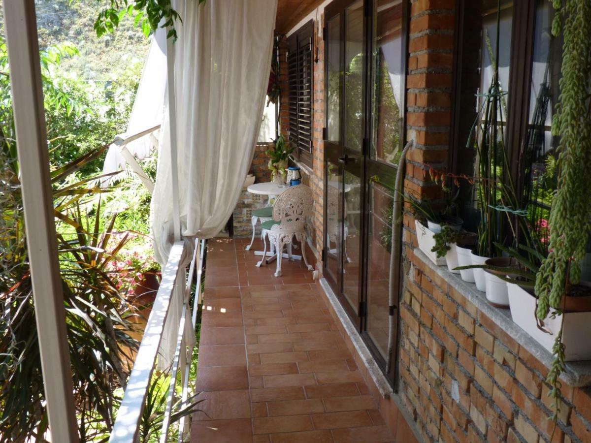 Holidaysora Taormina - Il Giardino Di Graziella Apartment