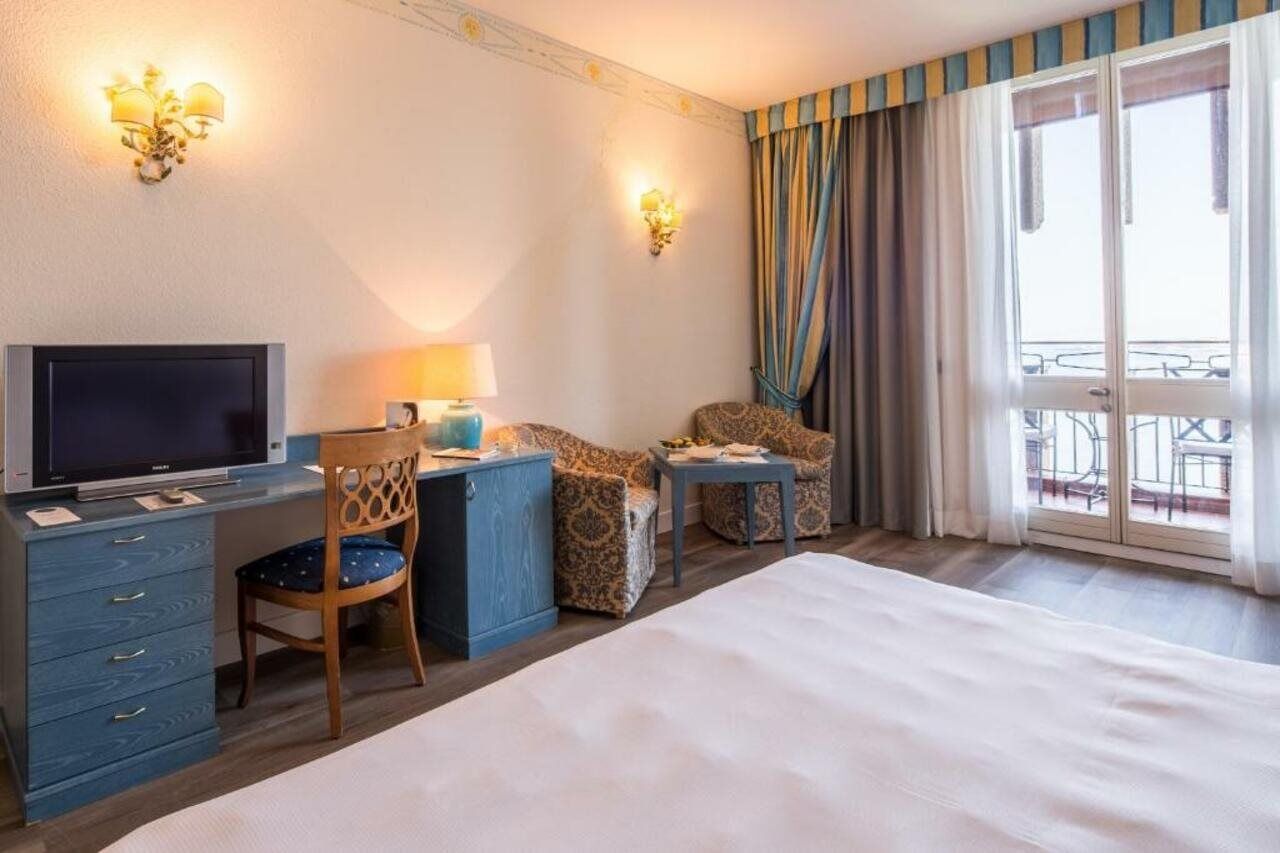 Capotaormina 4*