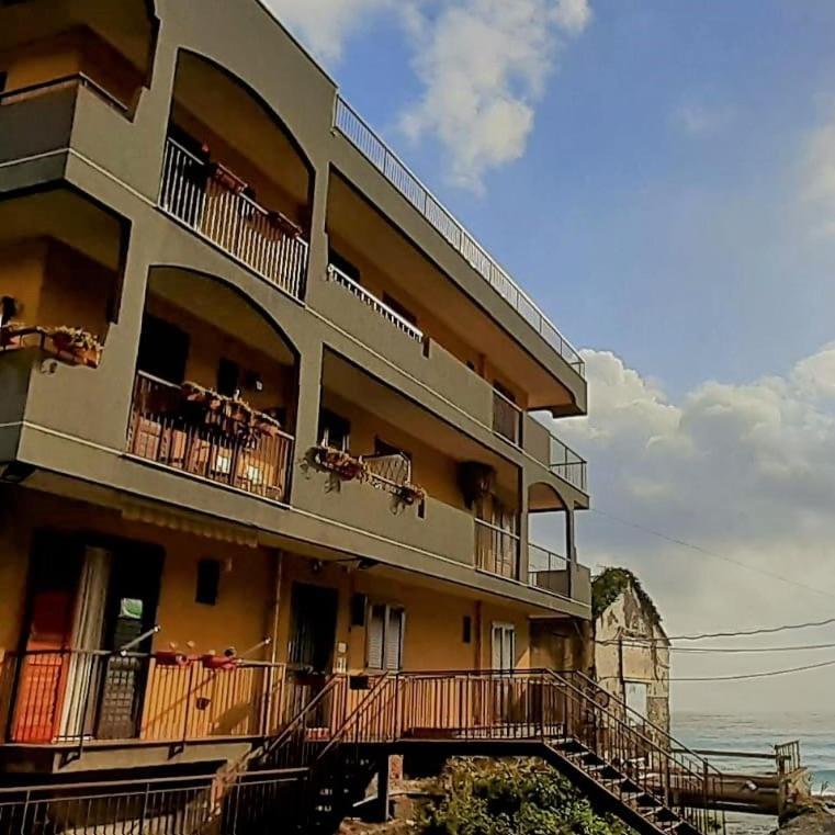 Pina's Tao Sea Apartment