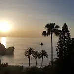 B&B A Due Passi Dal Mare
