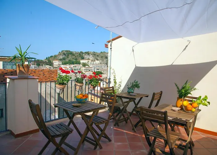 Casa Mediterraneo