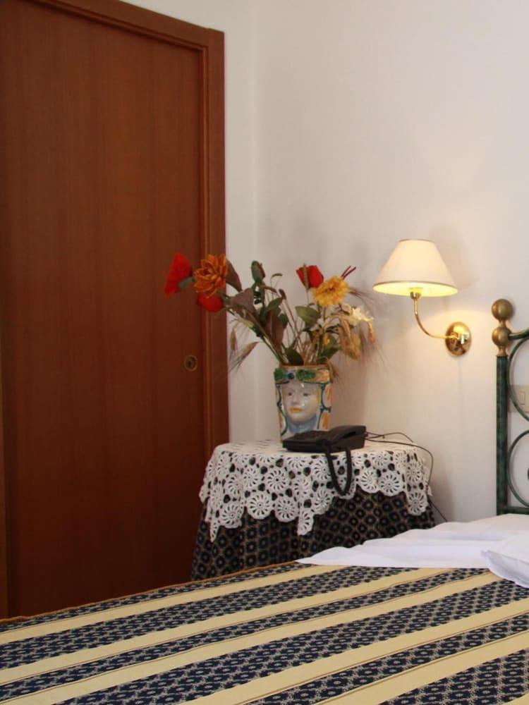 Hotel Garden Taormina