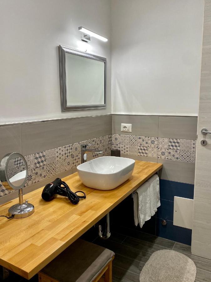 Chiaro Di Luna Bed & Breakfast *