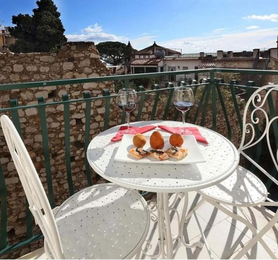 Casa Christine Apartment *