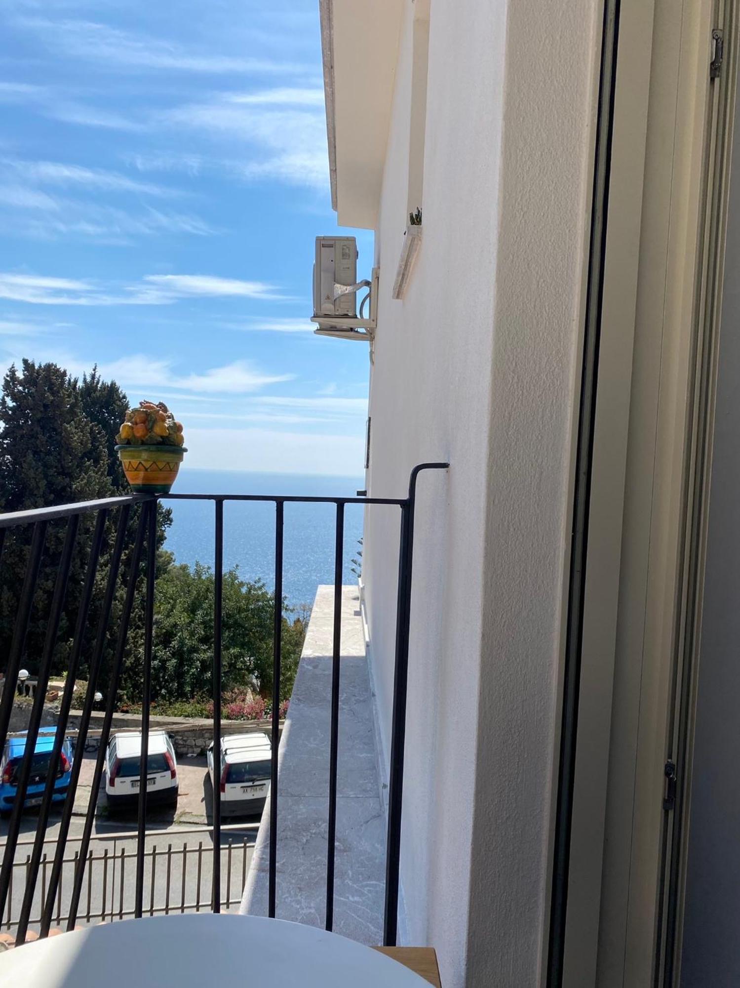 Bed & Breakfast Chiaro Di Luna *