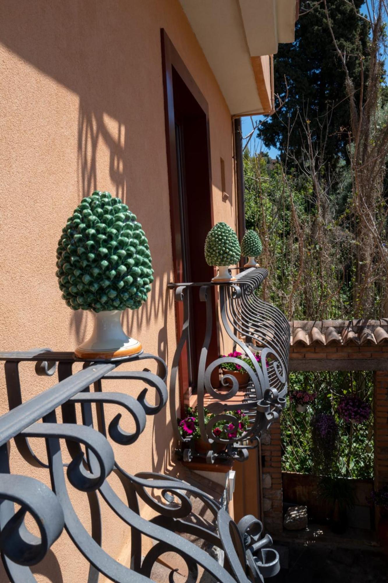 Re Tancredi Frühstückspension Taormina