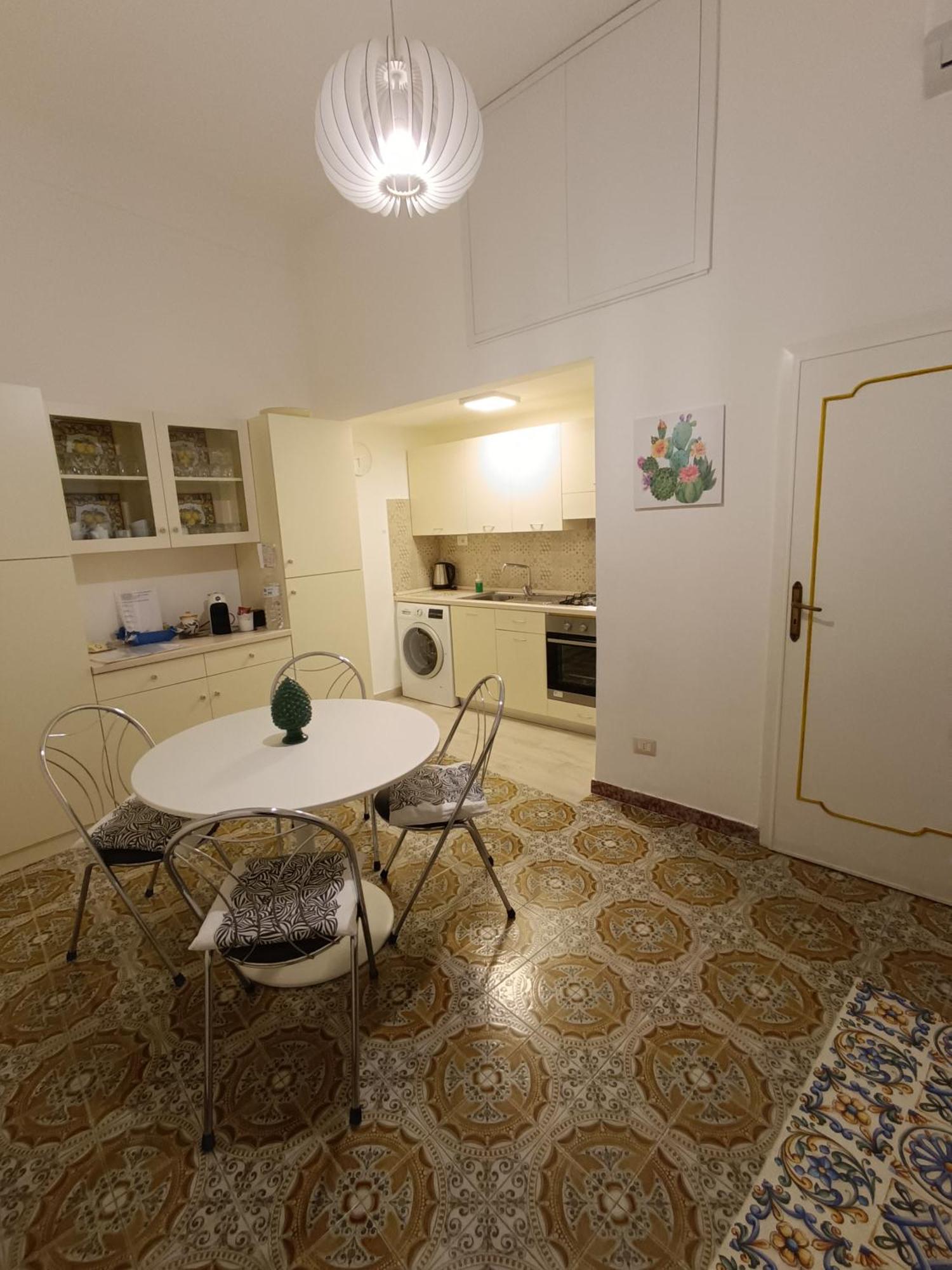 Apartment A Mennulara, Centro