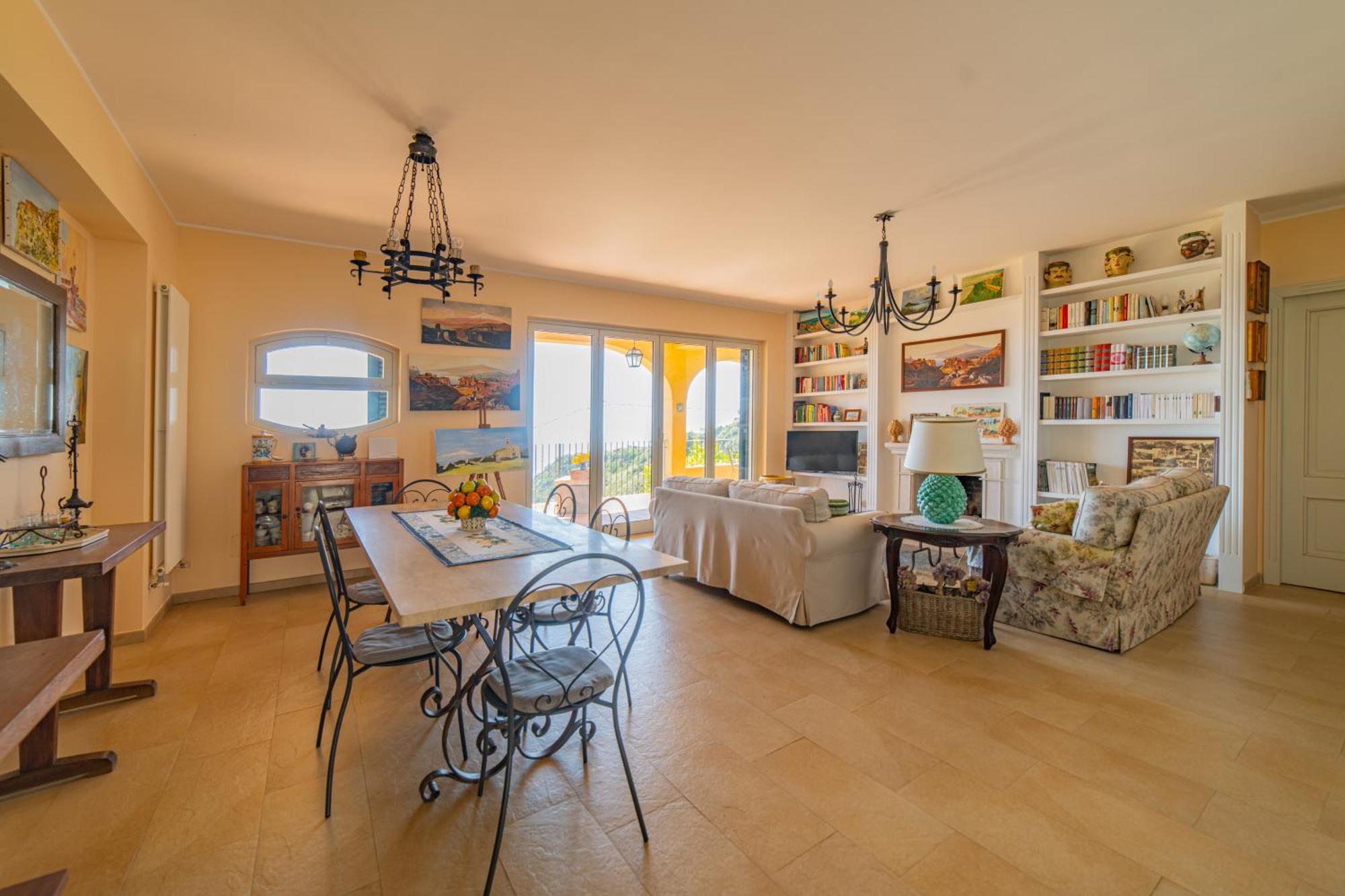 Villa Sea View *