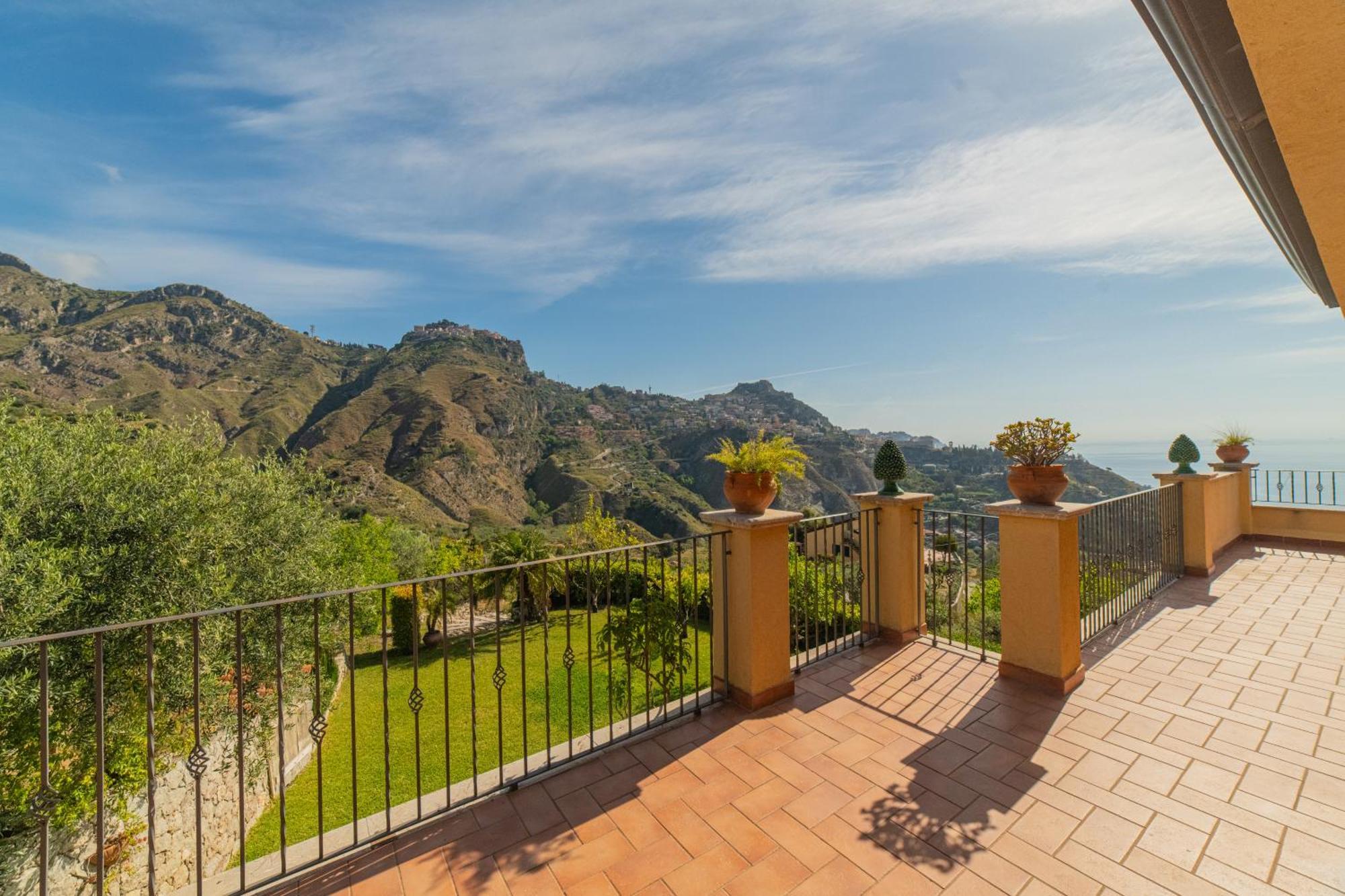 Villa Sea View *