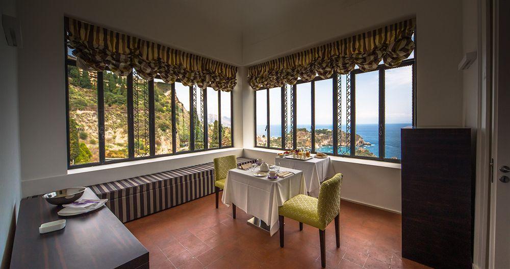 Mon Repos Luxury Hotel