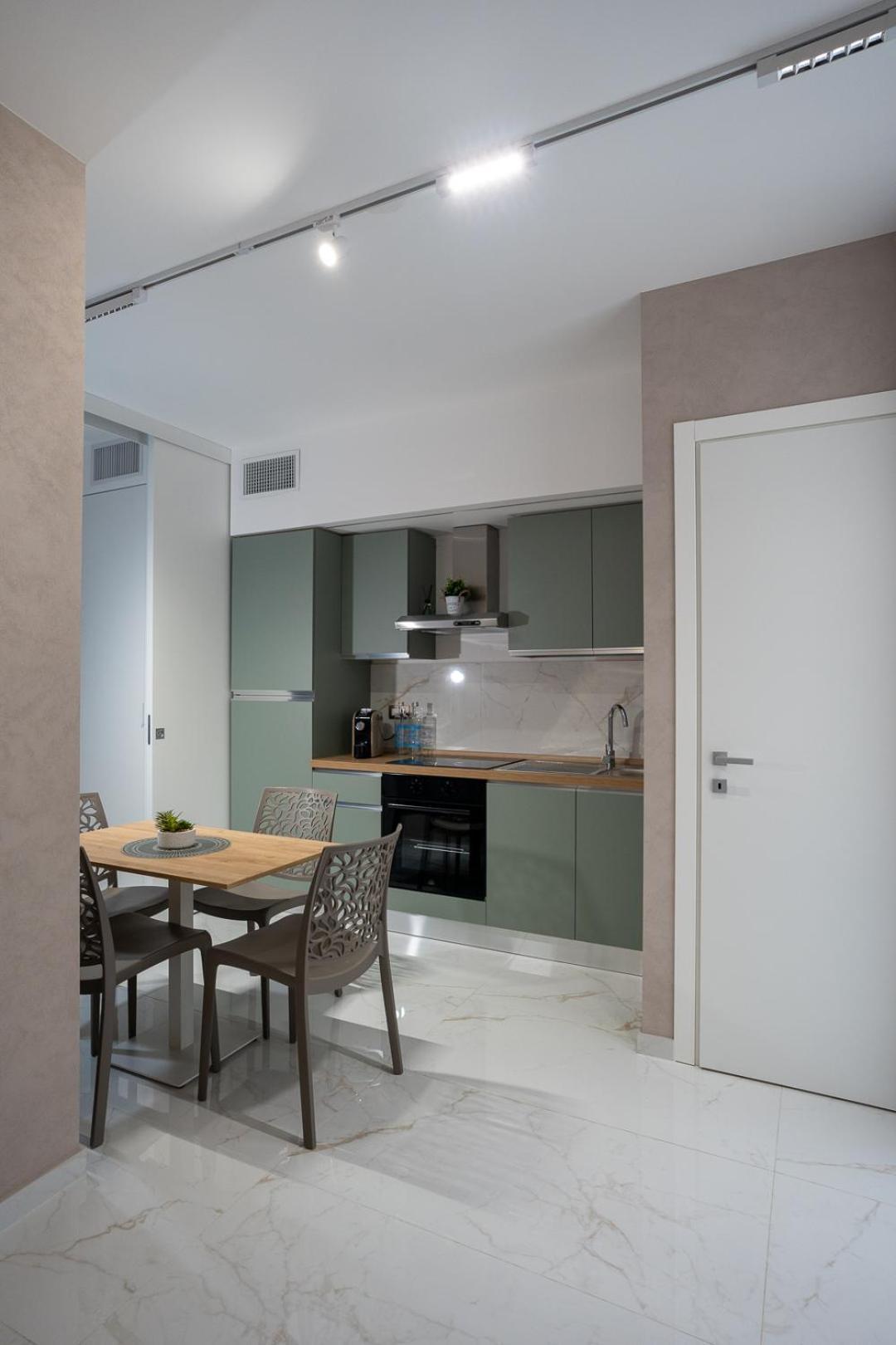 Th Luxury Guest house