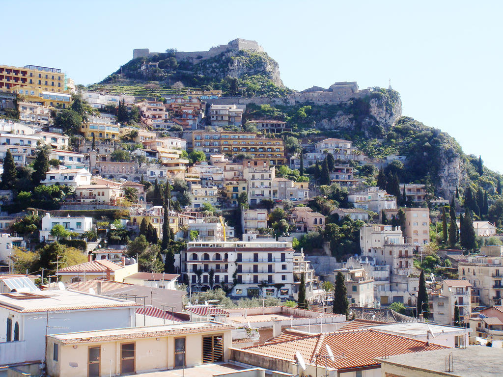 Appartamento Center 4 Bedroom Penthouse, Terrace With Views *