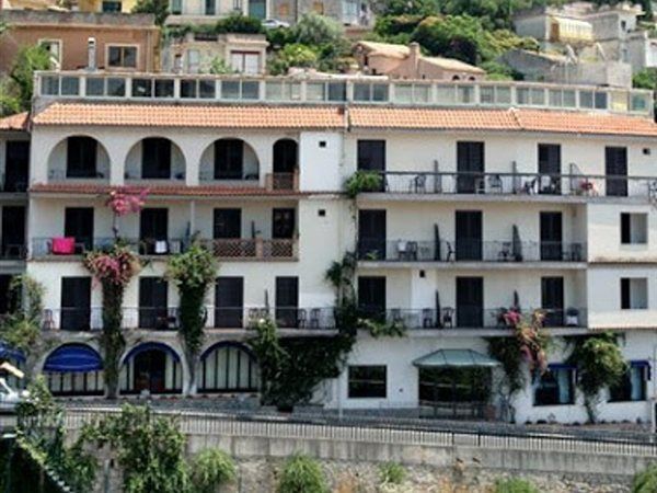 Kristina Hotel