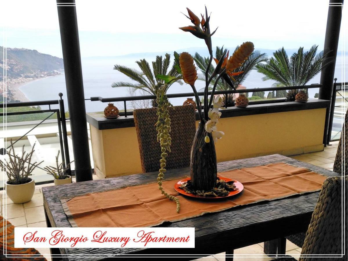 San Giorgio Luxury Taormina-panoramic Pool & Parking Space Apartment *