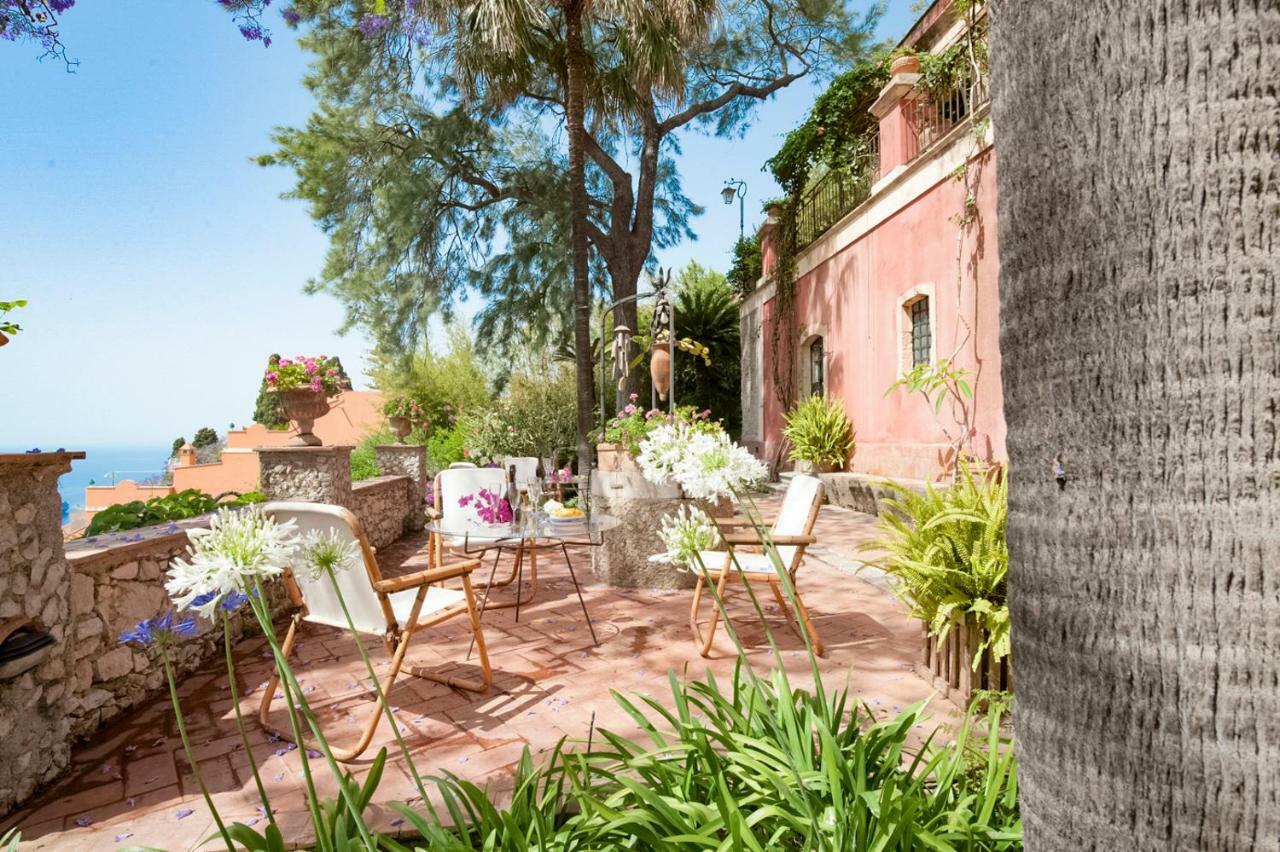 Gemmellaro * Taormina