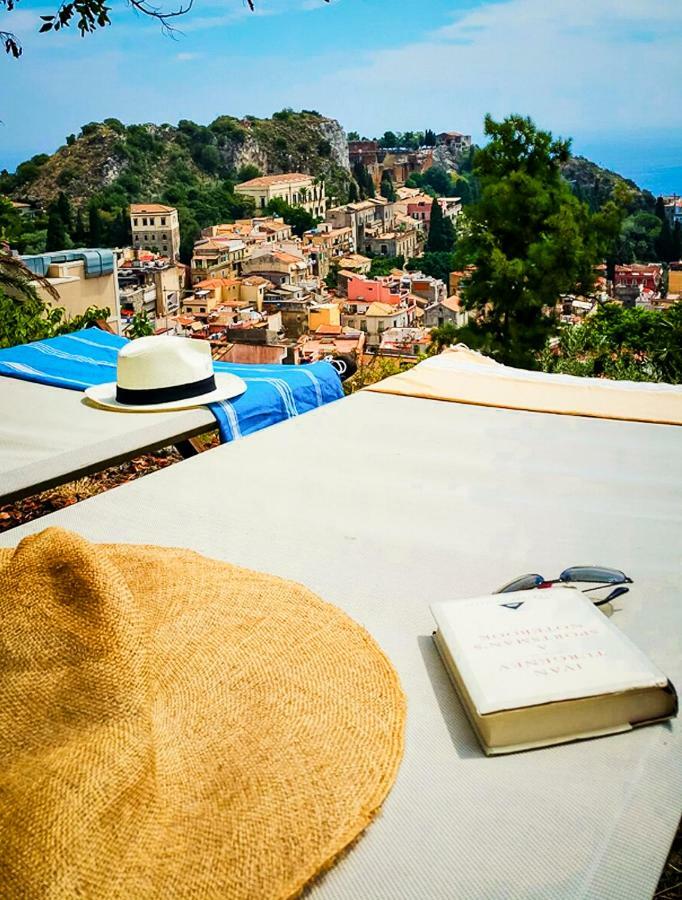 Gemmellaro * Taormina